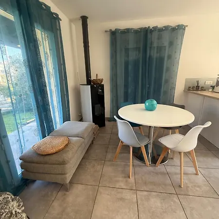 וילה Le Havre De Paix En Garrigue 4 3 Sdb Piscine Bezouce