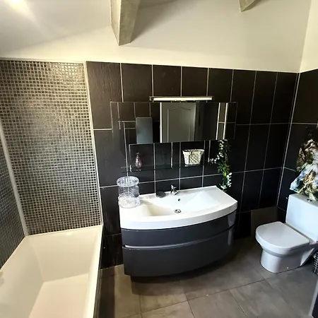 Le Havre De Paix En Garrigue 4 3 Sdb Piscine