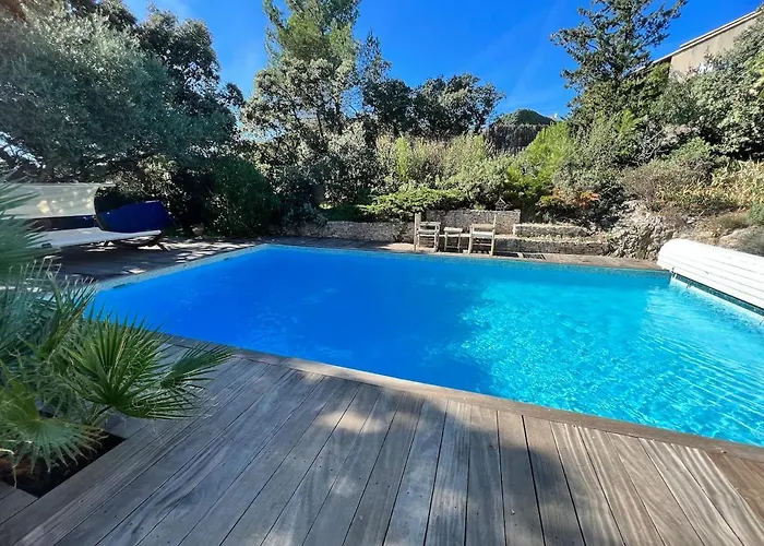 Le Havre De Paix En Garrigue 4 3 Sdb Piscine Bezouce